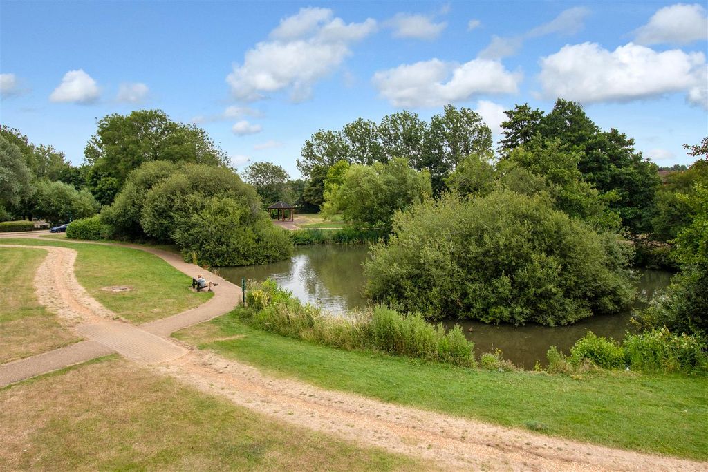 Property photo 2 of 5 Emers1A.Jpg