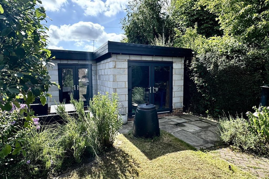 Property photo 3 of 15 Img_0563.Jpg