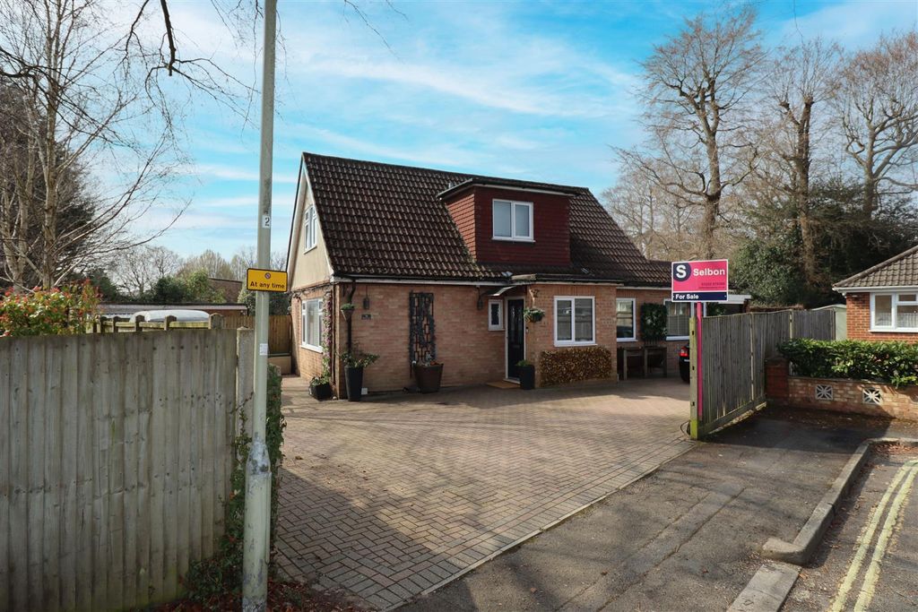 Property photo 1 of 23 Front-Sps-Lt004.Jpg