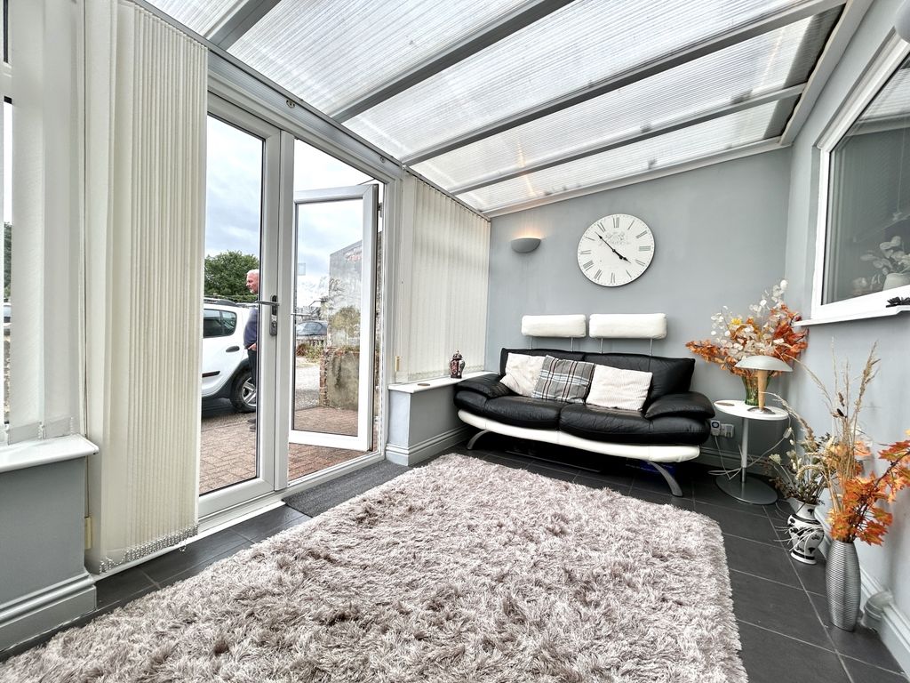 Property photo 3 of 12 Img_5031