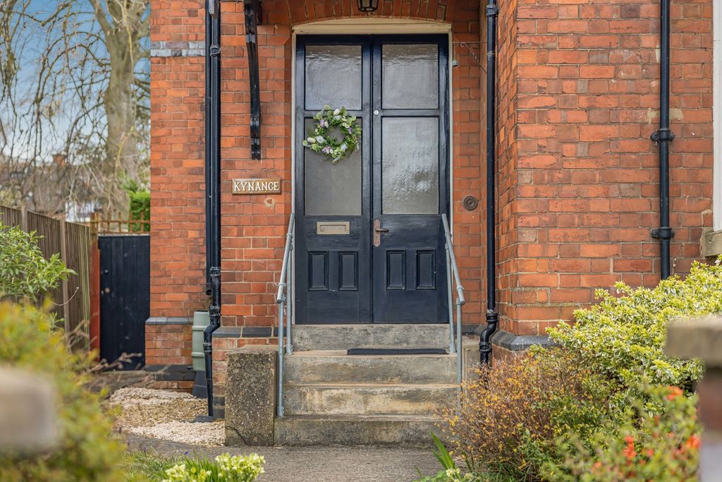 Property photo 3 of 30 Front