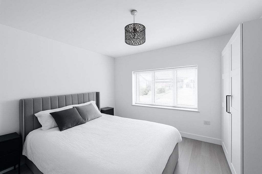 Property photo 3 of 12 Image