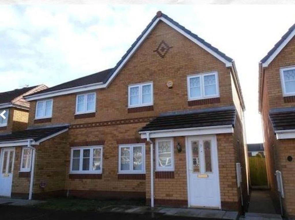Property photo 1 of 13