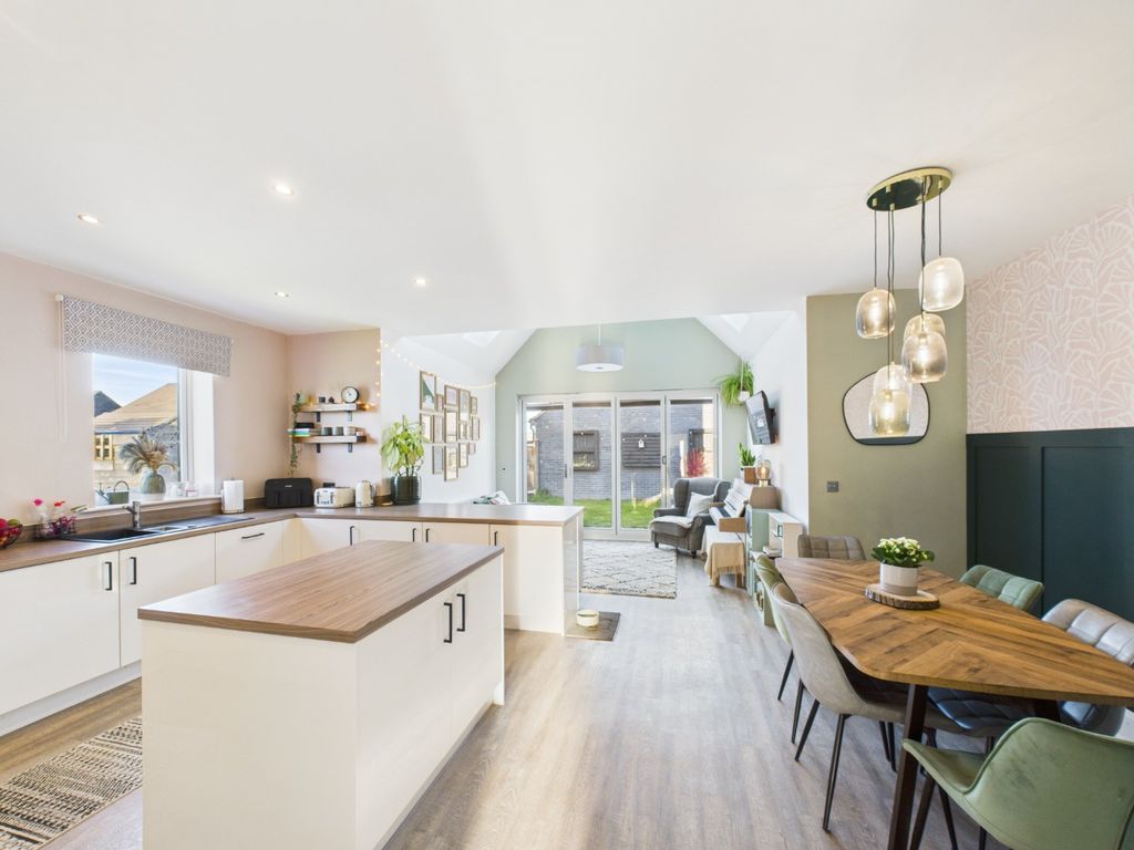 Property photo 1 of 26 4664810