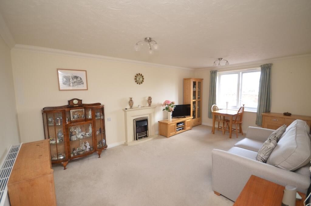 Property photo 3 of 24