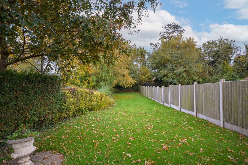 Property photo 2 of 21 Photo 12