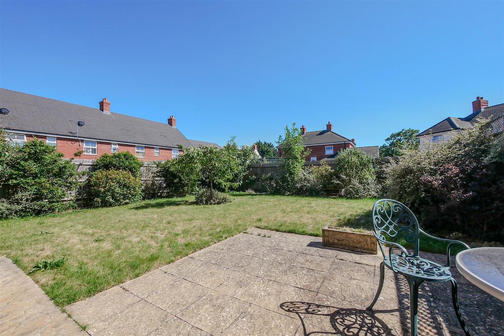 Property photo 2 of 13 Rear Garden