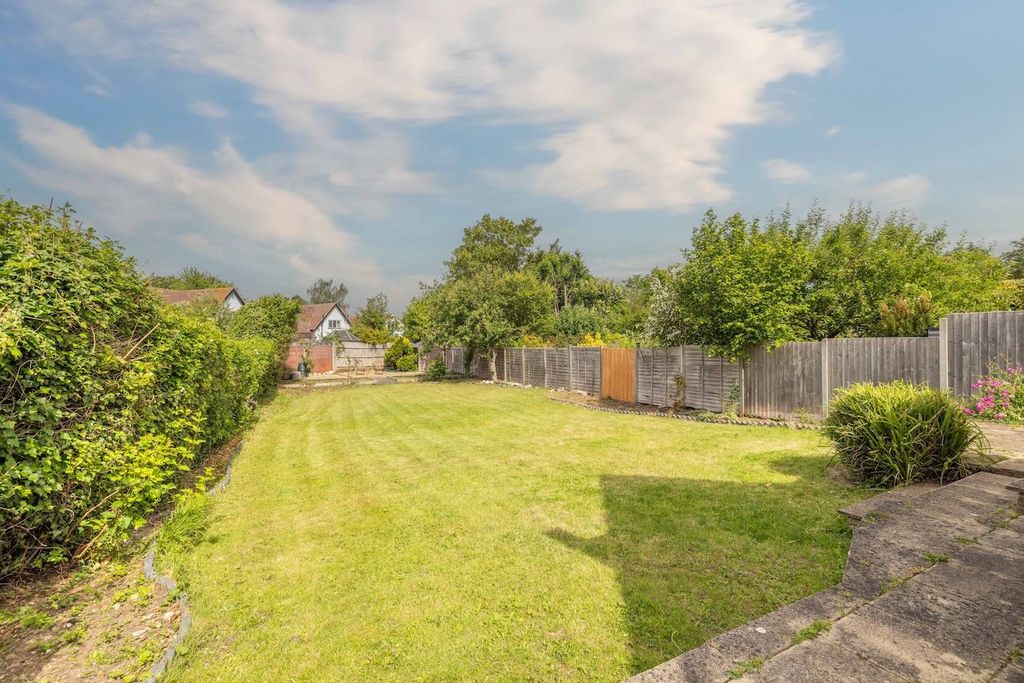 Property photo 3 of 27