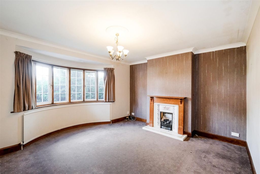 Property photo 3 of 24