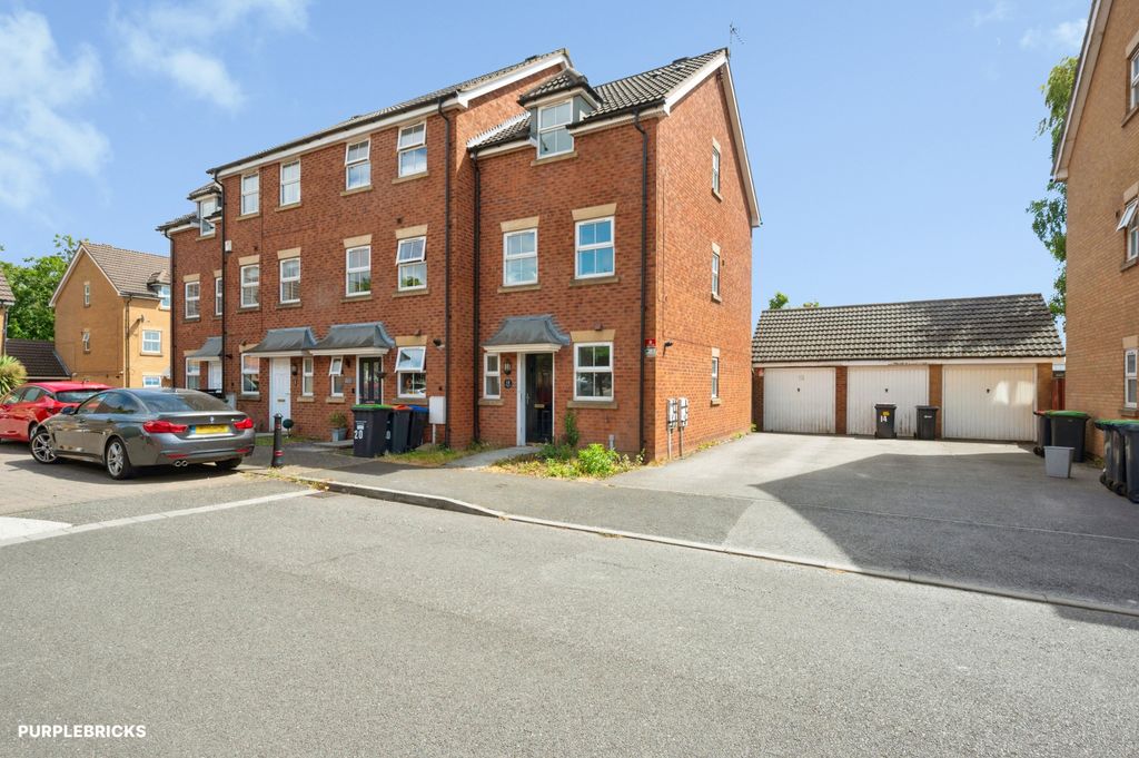 Property photo 1 of 24