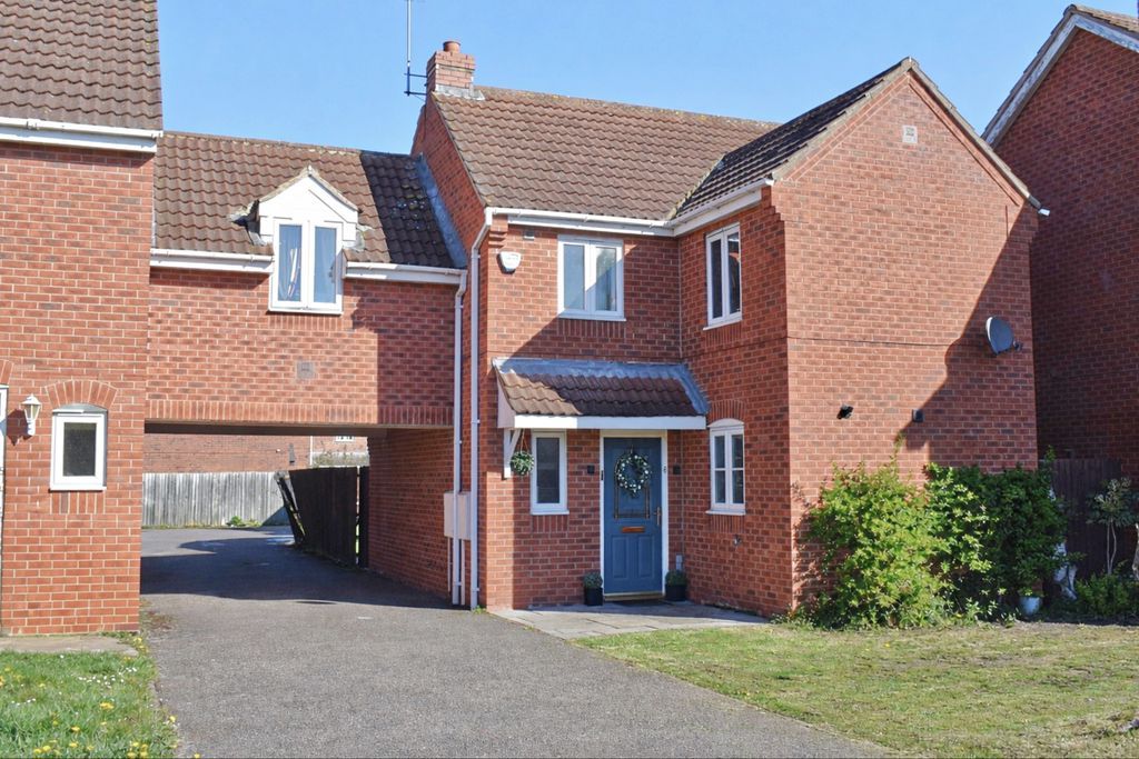 Property photo 1 of 11 Photo 11