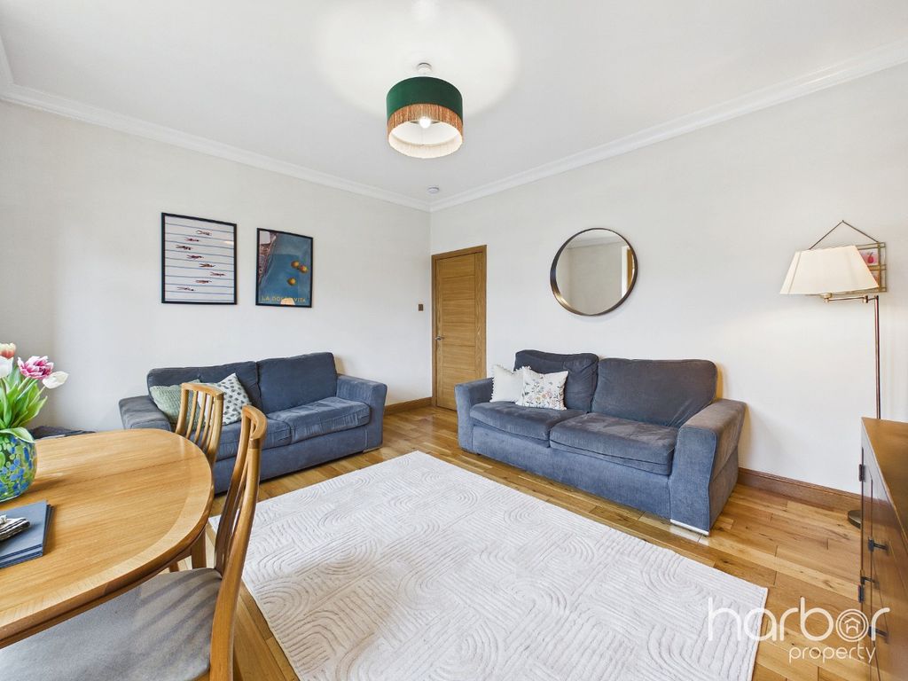 Property photo 3 of 15 4861474