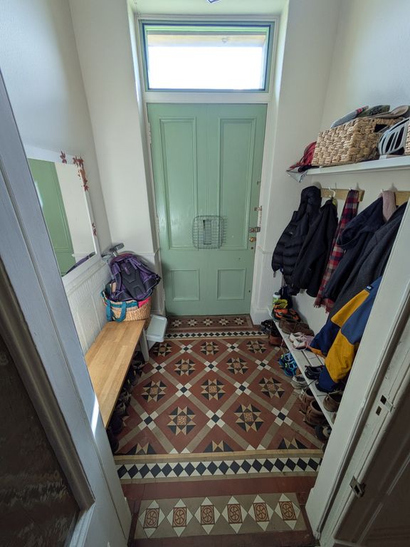 Property photo 2 of 25 Lobby