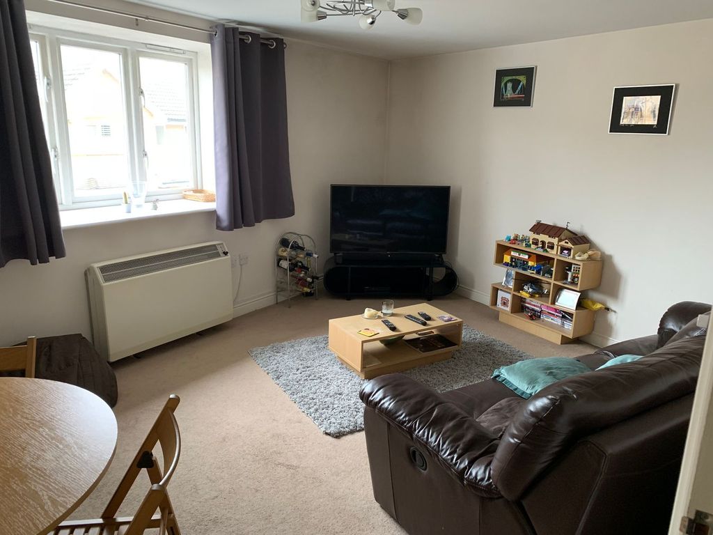 Property photo 2 of 7