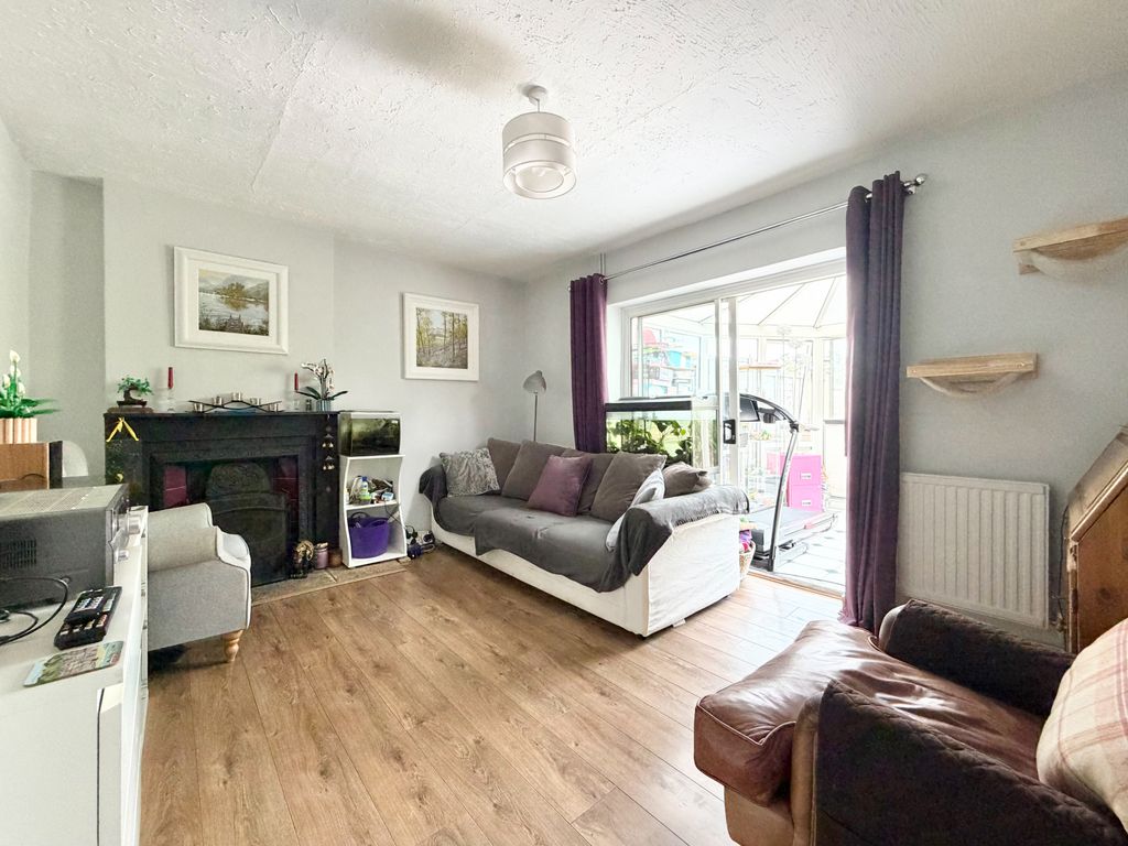 Property photo 3 of 22 Akeman Residential