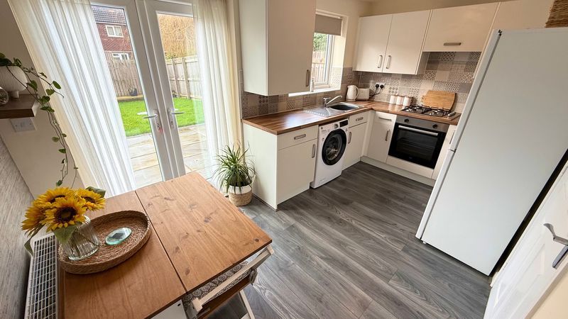 Property photo 3 of 16 Photo 9