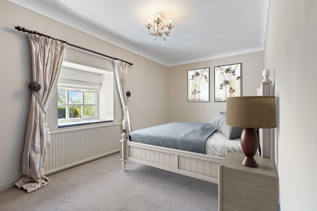 Property photo 3 of 17 The Mistal - Lounge ( Virtual Staging )