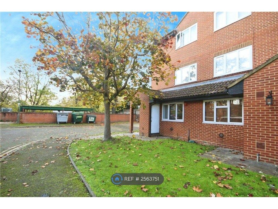 Property photo 3 of 11