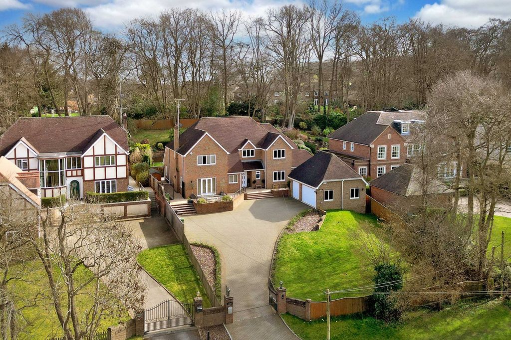 Property photo 1 of 24 Picture No. 28