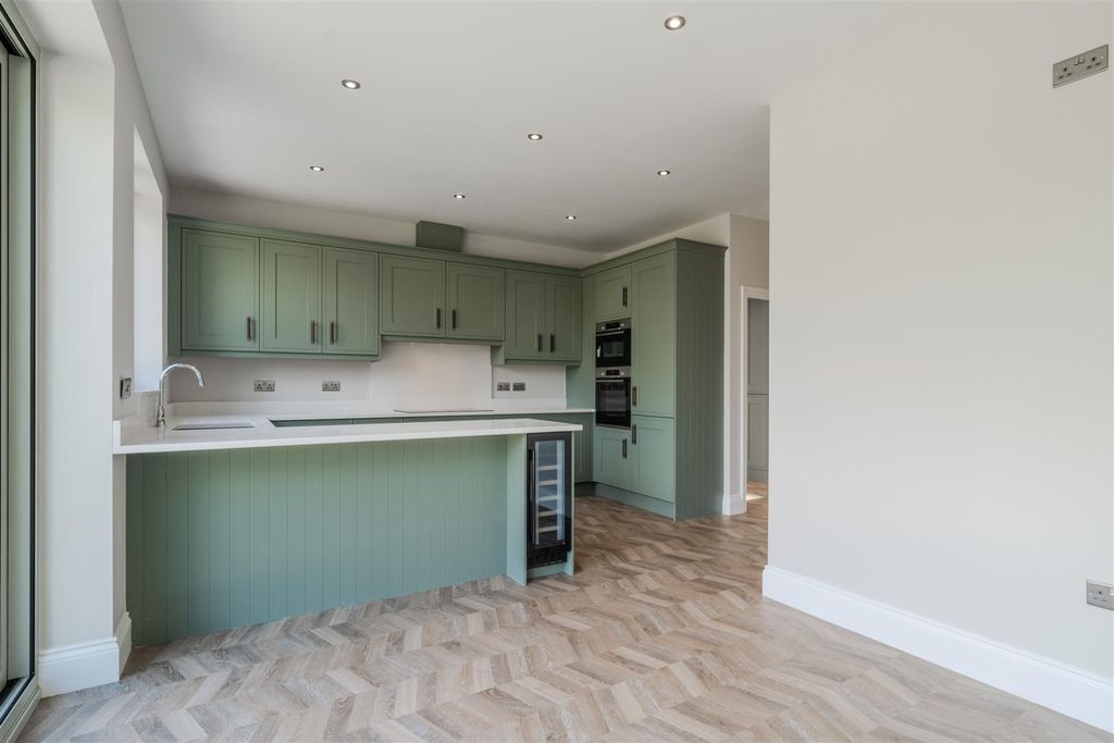 Property photo 2 of 39 Kitchen-7.Jpg