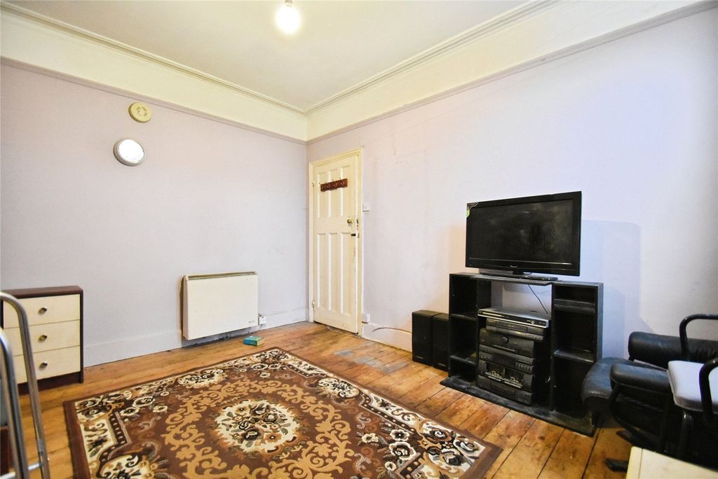 Property photo 3 of 22 Reception Room