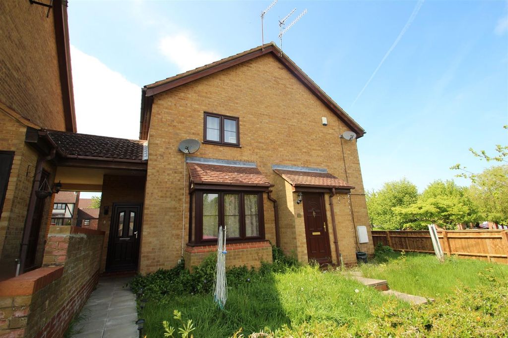 Property photo 1 of 8