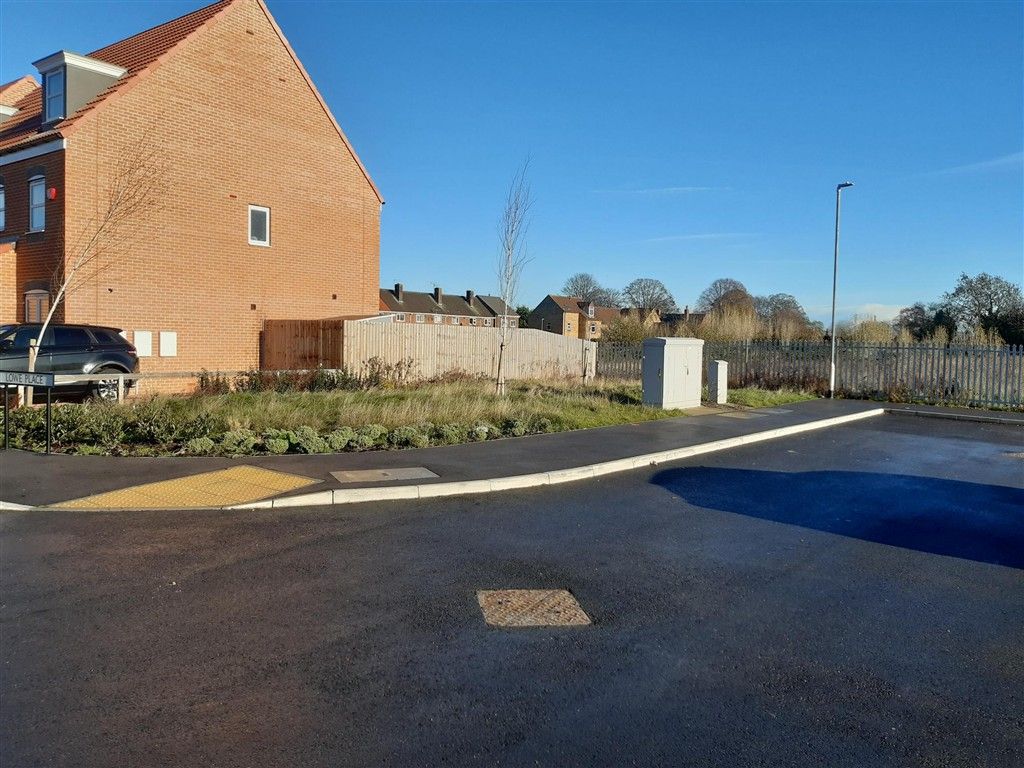 Property photo 3 of 5