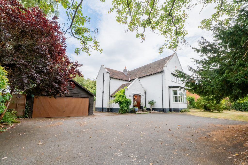 Property photo 1 of 44