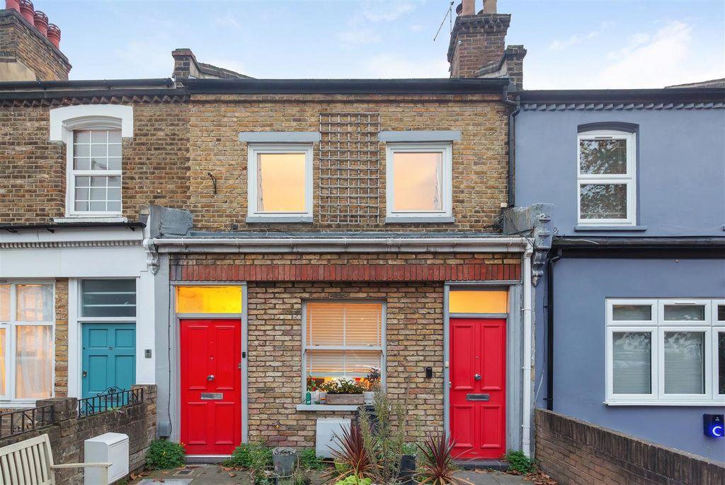 Property photo 2 of 14 386B2133.Jpg