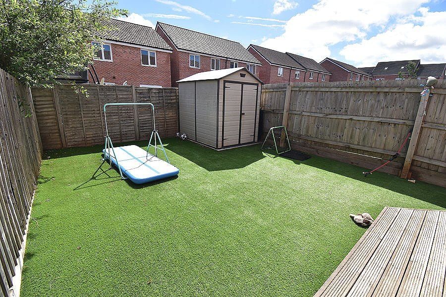 Property photo 3 of 12