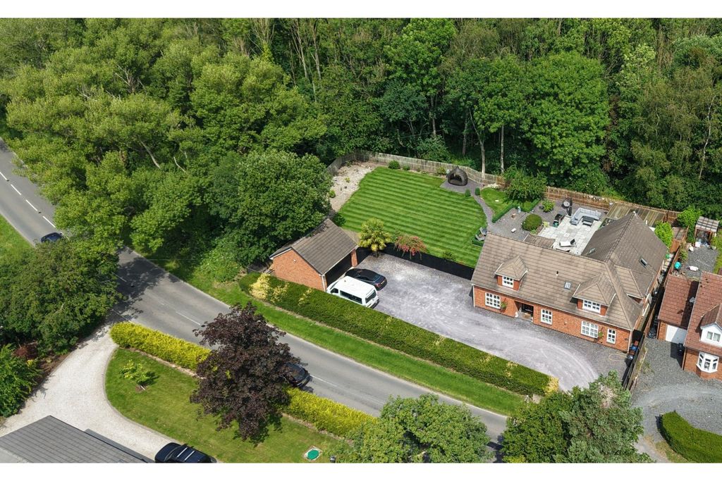Property photo 1 of 24