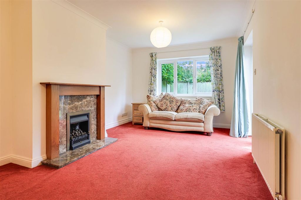 Property photo 2 of 16 Img (1).Jpg