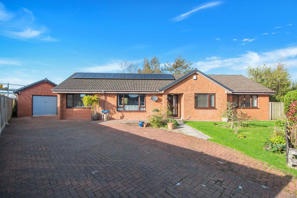 Property photo 1 of 20