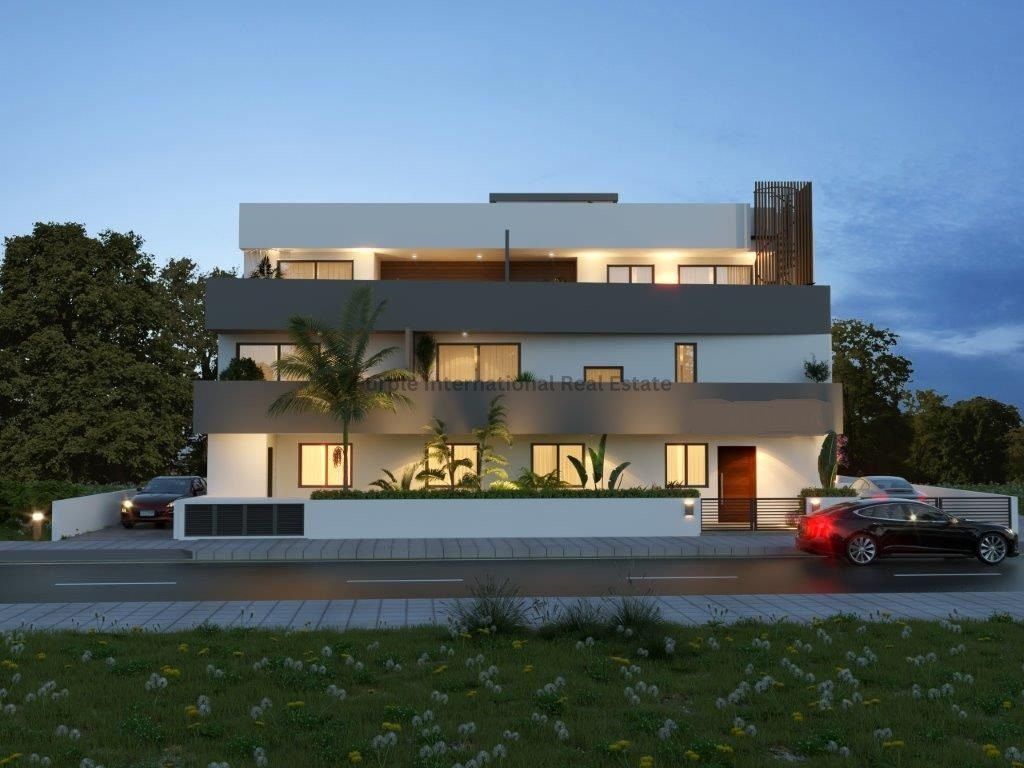 Property photo 2 of 14