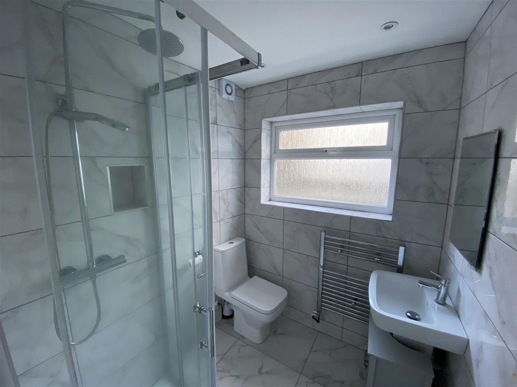 Property photo 3 of 8 Img_6417.Jpg