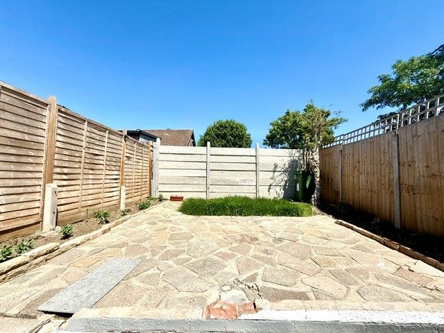 Property photo 3 of 13