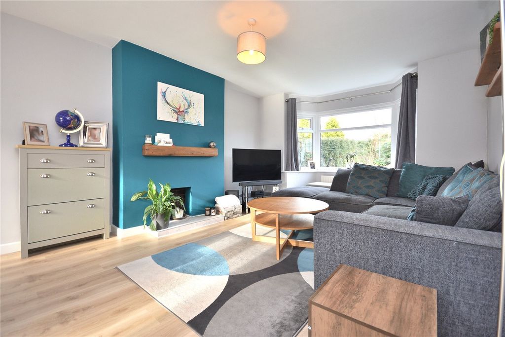 Property photo 2 of 19 Picture No. 05