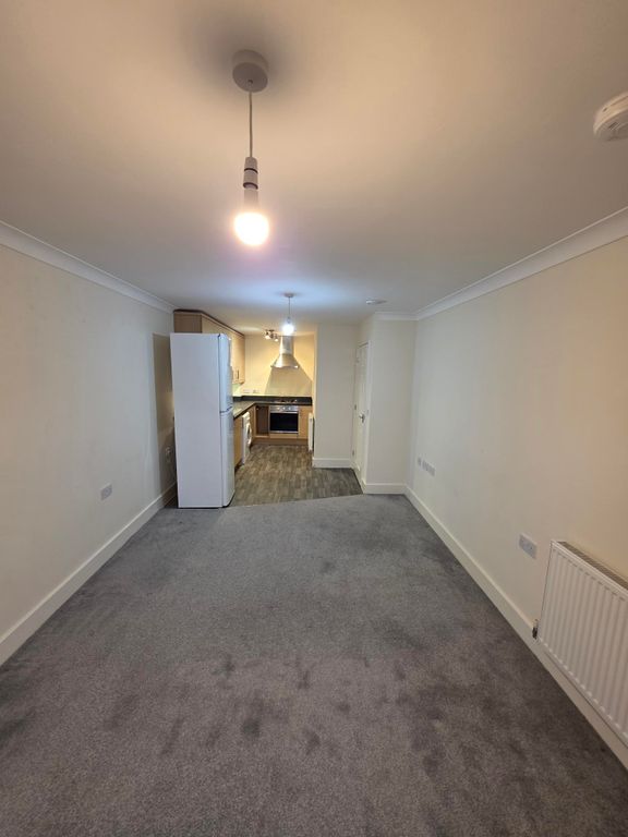 Property photo 3 of 8