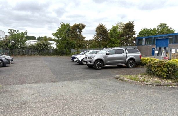 Property photo 3 of 7