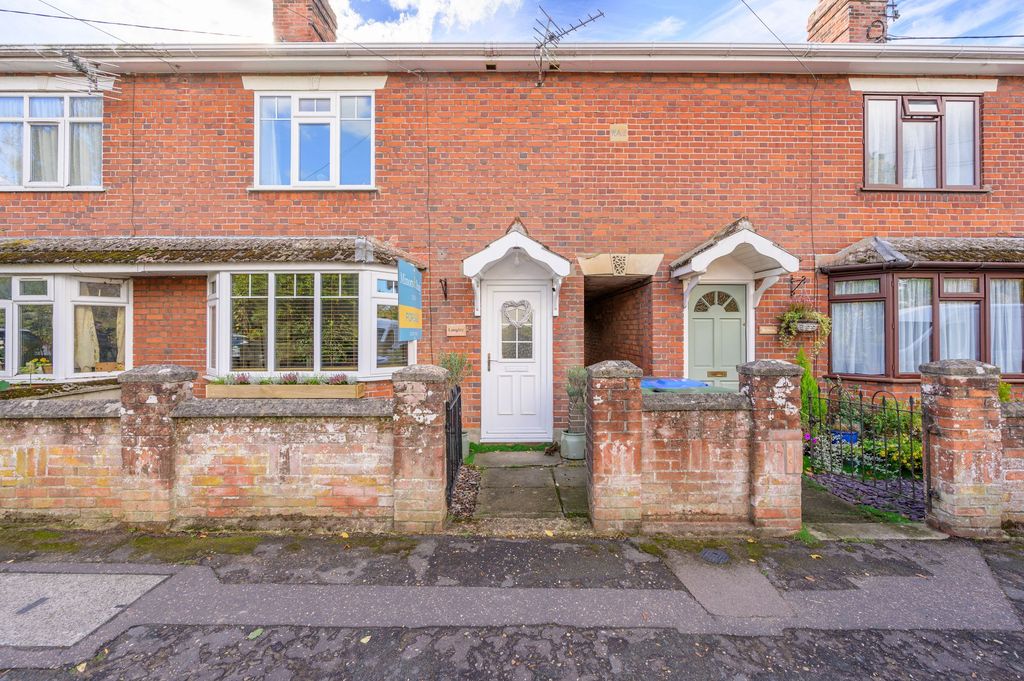 Property photo 1 of 24
