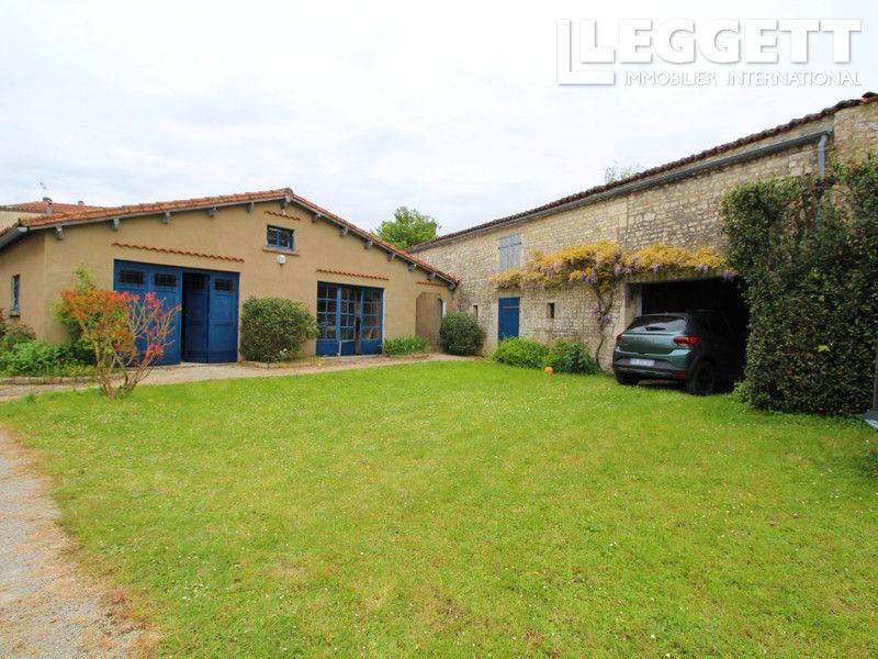 Property photo 2 of 10