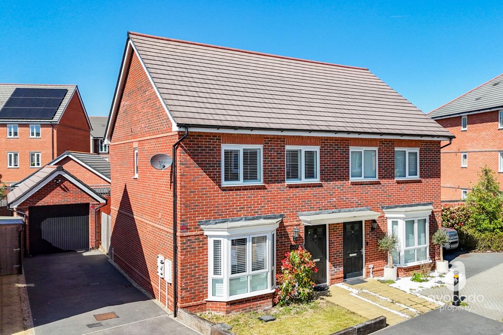 Property photo 1 of 21 5049591