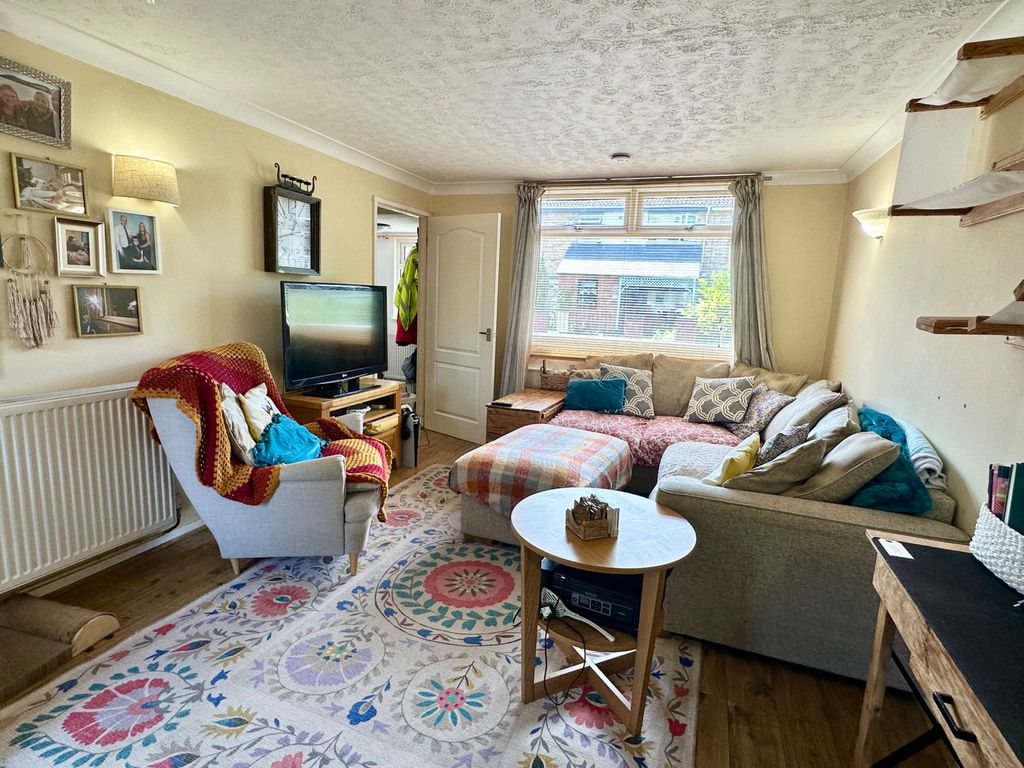 Property photo 3 of 14