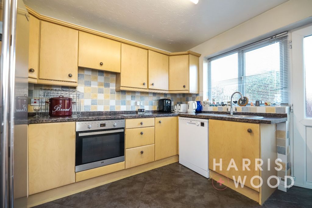 Property photo 2 of 29 4170722