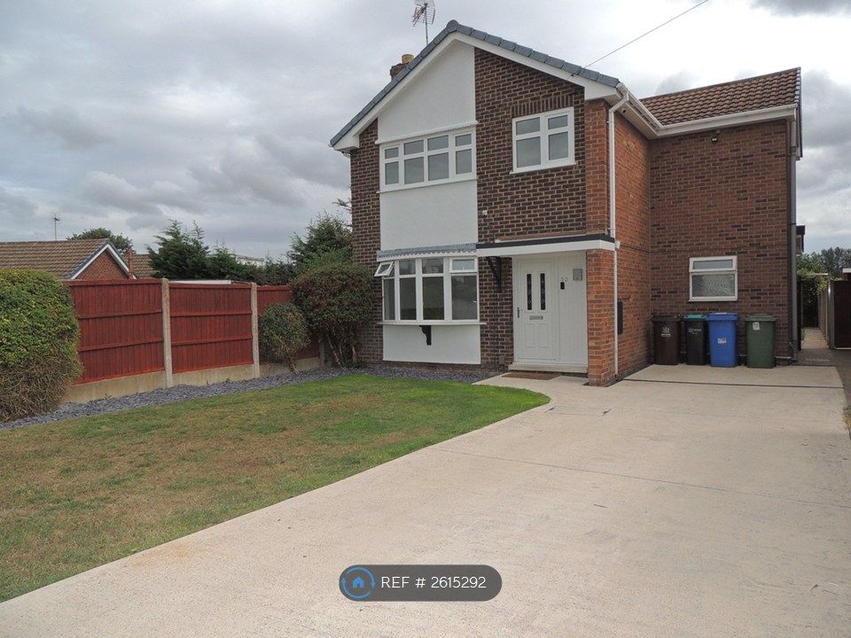Property photo 2 of 17