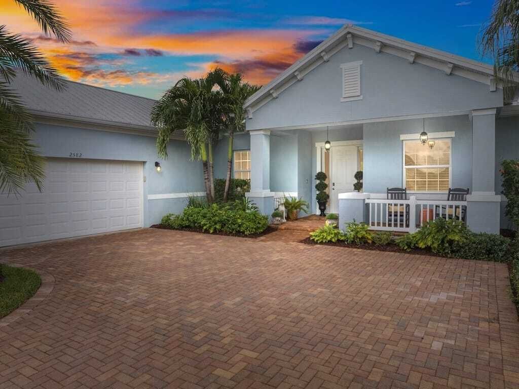 Property photo 1 of 31