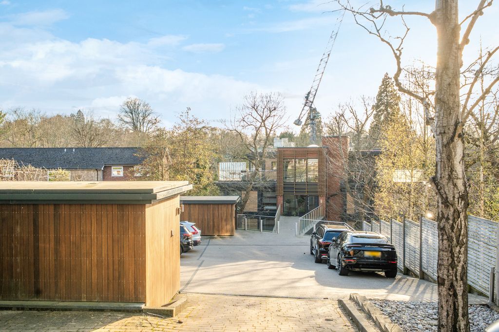 Additional image 10 of 2 bed flat for saleGranville Road, Sevenoaks TN13