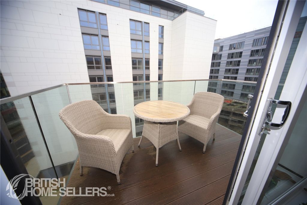 Property photo 2 of 11 Picture No. 03