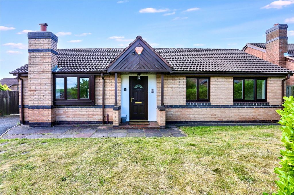 Property photo 1 of 14 Front External