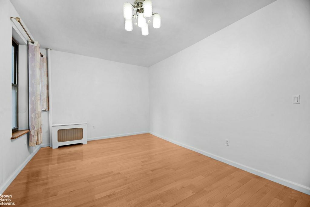 Property photo 2 of 6 <Alttext/>